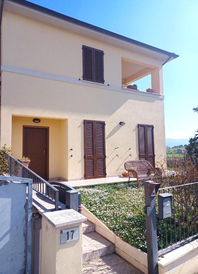 Vila Casavacanze Mevania Bevagna Exteriér fotografie
